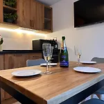 Cozy Town Centre, 2bth And Garage Cervinia Breuil-Cervinia