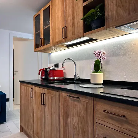 Apartment Cozy Town Centre, 2bth And Garage Cervinia