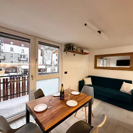 Apartment Cozy Town Centre, 2bth And Garage Cervinia