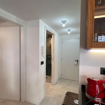 Cozy Town Centre, 2bth And Garage Cervinia Apartment *