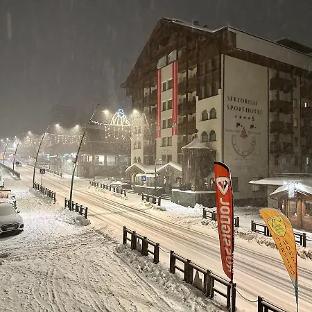 Cozy Town Centre, 2bth And Garage Cervinia Apartment