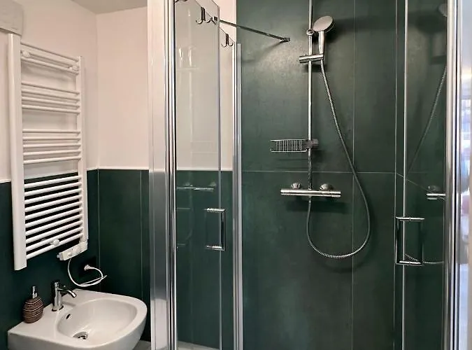 Apartamento Cozy Town Centre, 2bth And Garage Cervinia